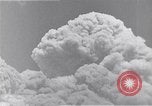 Immagine di Il Monte Vesuvio Napoli Italia, 1944, secondo 3 filmato di repertorio 65675026175