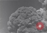Immagine di Il Monte Vesuvio Napoli Italia, 1944, secondo 37 filmato di repertorio 65675026175