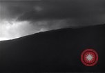 Immagine di Il Monte Vesuvio Napoli Italia, 1944, secondo 3 filmato di repertorio 65675026176