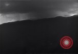 Immagine di Il Monte Vesuvio Napoli Italia, 1944, secondo 7 filmato di repertorio 65675026176