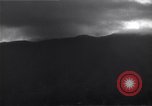 Immagine di Il Monte Vesuvio Napoli Italia, 1944, secondo 13 filmato di repertorio 65675026176