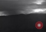 Immagine di Il Monte Vesuvio Napoli Italia, 1944, secondo 15 filmato di repertorio 65675026176