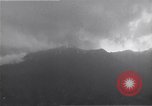 Immagine di Il Monte Vesuvio Napoli Italia, 1944, secondo 35 filmato di repertorio 65675026176