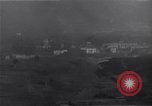 Immagine di Il Monte Vesuvio Napoli Italia, 1944, secondo 44 filmato di repertorio 65675026176