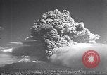Standbild Vesuv Neapel Italien, 1944, aus Sekunde 3 historischem Filmmaterial Videoclip 65675026183