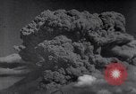 Standbild Vesuv Neapel Italien, 1944, aus Sekunde 6 historischem Filmmaterial Videoclip 65675026184