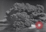 Standbild Vesuv Neapel Italien, 1944, aus Sekunde 17 historischem Filmmaterial Videoclip 65675026184