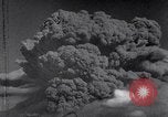 Standbild Vesuv Neapel Italien, 1944, aus Sekunde 18 historischem Filmmaterial Videoclip 65675026184