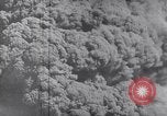 Standbild Vesuv Neapel Italien, 1944, aus Sekunde 32 historischem Filmmaterial Videoclip 65675026184