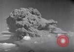 Standbild Vesuv Neapel Italien, 1944, aus Sekunde 49 historischem Filmmaterial Videoclip 65675026184