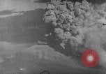 Standbild Vesuv Neapel Italien, 1944, aus Sekunde 27 historischem Filmmaterial Videoclip 65675026186