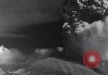 Standbild Vesuv Neapel Italien, 1944, aus Sekunde 44 historischem Filmmaterial Videoclip 65675026187