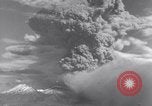 Standbild Vesuv Neapel Italien, 1944, aus Sekunde 12 historischem Filmmaterial Videoclip 65675026191