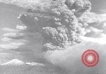 Standbild Vesuv Neapel Italien, 1944, aus Sekunde 18 historischem Filmmaterial Videoclip 65675026191