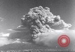 Standbild Vesuv Neapel Italien, 1944, aus Sekunde 12 historischem Filmmaterial Videoclip 65675026192