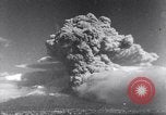 Standbild Vesuv Neapel Italien, 1944, aus Sekunde 16 historischem Filmmaterial Videoclip 65675026192