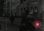 Standbild Assault guns Fire Christnach Luxemburg, 1944, aus Sekunde 40 historischem Filmmaterial Videoclip 65675026193