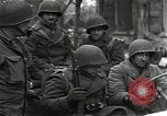 Standbild verlassen für vorne Aldenhoven Deutschland, 1944, aus Sekunde 14 historischem Filmmaterial Videoclip 65675026194