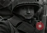 Standbild verlassen für vorne Aldenhoven Deutschland, 1944, aus Sekunde 15 historischem Filmmaterial Videoclip 65675026194