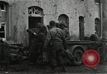 Standbild verlassen für vorne Aldenhoven Deutschland, 1944, aus Sekunde 32 historischem Filmmaterial Videoclip 65675026194