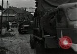 Standbild Vereinigte Staaten 2 Division Retreat Belgien, 1944, aus Sekunde 24 historischem Filmmaterial Videoclip 65675026195