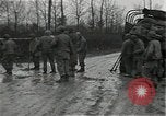 Standbild mine einfedern Wirtzfeld Belgien, 1944, aus Sekunde 9 historischem Filmmaterial Videoclip 65675026200