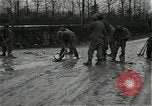 Standbild mine einfedern Wirtzfeld Belgien, 1944, aus Sekunde 18 historischem Filmmaterial Videoclip 65675026200