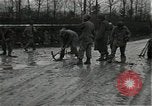 Standbild mine einfedern Wirtzfeld Belgien, 1944, aus Sekunde 22 historischem Filmmaterial Videoclip 65675026200