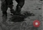 Standbild mine einfedern Wirtzfeld Belgien, 1944, aus Sekunde 35 historischem Filmmaterial Videoclip 65675026200