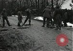 Standbild mine einfedern Wirtzfeld Belgien, 1944, aus Sekunde 54 historischem Filmmaterial Videoclip 65675026200