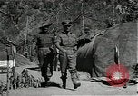 Standbild Lord Mountbatten Buthidaung Birma, 1944, aus Sekunde 8 historischem Filmmaterial Videoclip 65675026207