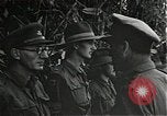 Standbild Lord Mountbatten Buthidaung Birma, 1944, aus Sekunde 24 historischem Filmmaterial Videoclip 65675026207