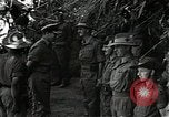 Standbild Lord Mountbatten Buthidaung Birma, 1944, aus Sekunde 29 historischem Filmmaterial Videoclip 65675026207