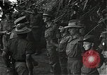 Standbild Lord Mountbatten Buthidaung Birma, 1944, aus Sekunde 32 historischem Filmmaterial Videoclip 65675026207