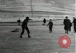 Standbild USA Medic Belgien, 1944, aus Sekunde 14 historischem Filmmaterial Videoclip 65675026209