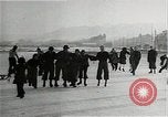 Standbild USA Medic Belgien, 1944, aus Sekunde 25 historischem Filmmaterial Videoclip 65675026209