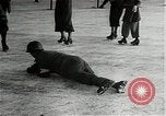 Standbild USA Medic Belgien, 1944, aus Sekunde 46 historischem Filmmaterial Videoclip 65675026209