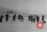 Standbild USA Medic Belgien, 1944, aus Sekunde 61 historischem Filmmaterial Videoclip 65675026209