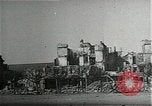 Standbild Ruinen von saarlautern (Saarlouis) Deutschland in Zweiten Weltkrieg Saarlautern Deutschland, 1944, aus Sekunde 19 historischem Filmmaterial Videoclip 65675026210
