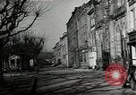 Standbild Ruinen von saarlautern (Saarlouis) Deutschland in Zweiten Weltkrieg Saarlautern Deutschland, 1944, aus Sekunde 38 historischem Filmmaterial Videoclip 65675026210