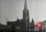 Standbild Ruinen von saarlautern (Saarlouis) Deutschland in Zweiten Weltkrieg Saarlautern Deutschland, 1944, aus Sekunde 56 historischem Filmmaterial Videoclip 65675026210