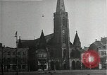 Standbild Ruinen von saarlautern (Saarlouis) Deutschland in Zweiten Weltkrieg Saarlautern Deutschland, 1944, aus Sekunde 58 historischem Filmmaterial Videoclip 65675026210