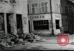 Standbild Ruinen der Stadt Saarlautern Deutschland, 1944, aus Sekunde 15 historischem Filmmaterial Videoclip 65675026211