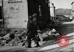 Standbild Ruinen der Stadt Saarlautern Deutschland, 1944, aus Sekunde 50 historischem Filmmaterial Videoclip 65675026211