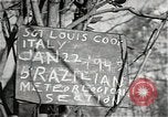 Immagine di Truppa prende le letture Poretta Italia, 1945, secondo 3 filmato di repertorio 65675026218
