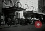 Immagine di New York City Municipio Teatro e Carnegie Hall New York City USA, 1943, secondo 25 filmato di repertorio 65675026222