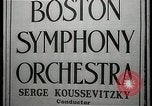 Immagine di La Boston Symphony Orchestra Massachusetts United States USA, 1943, secondo 42 filmato di repertorio 65675026224