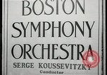 Immagine di La Boston Symphony Orchestra Massachusetts United States USA, 1943, secondo 49 filmato di repertorio 65675026224