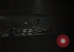 Immagine di Serge Koussevitzky dirige la Boston Symphony Massachusetts United States USA, 1943, secondo 12 filmato di repertorio 65675026225