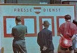 Standbild news Reklametafeln Österreich, 1945, aus Sekunde 5 historischem Filmmaterial Videoclip 65675026243